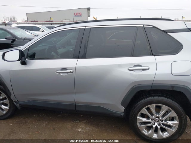 Toyota Rav4 Xle Premium 2021 2T3C1RFV5MC127850 Image 14