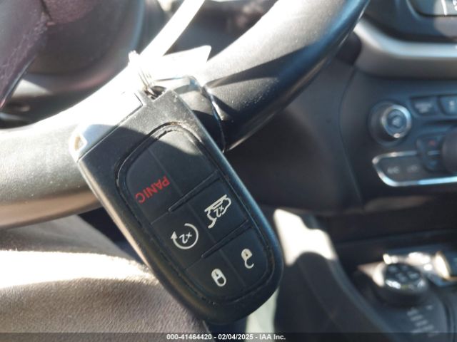 2018 JEEP CHEROKEE 1C4PJMBX7JD507453 Photo 10