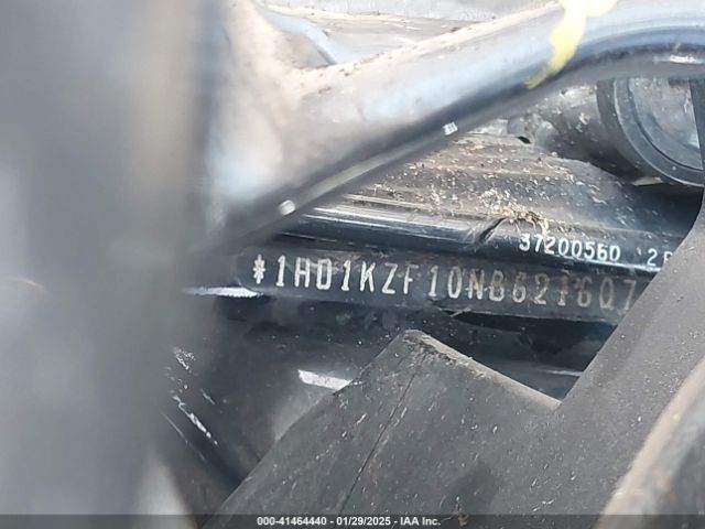 2022 HARLEY-DAVIDSON FLTRK 1HD1KZF10NB621607 Photo 9