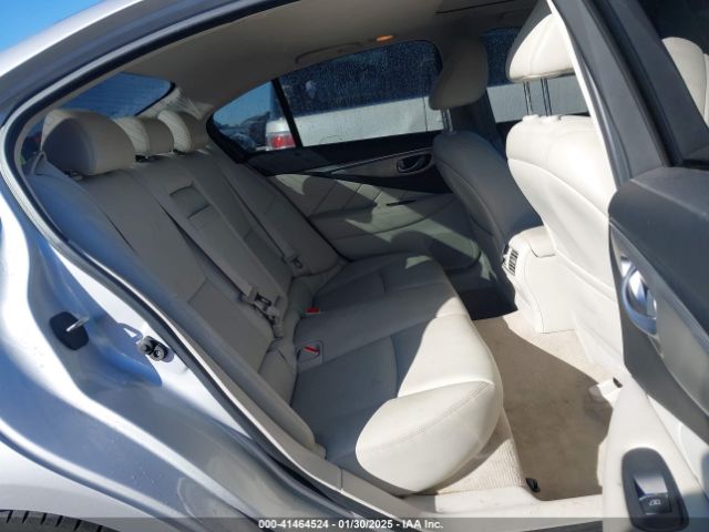 JN1EV7AR0HM833138 Infiniti Q50 3.0t Premium