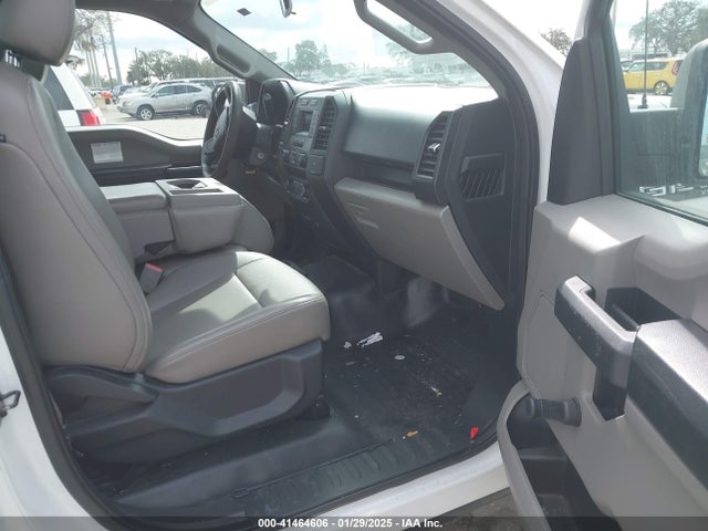 Ford F-150 Xl 2017 1FTMF1C88HFC37836 Image 5