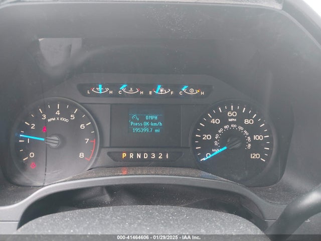 Ford F-150 Xl 2017 1FTMF1C88HFC37836 Image 7