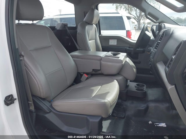 Ford F-150 Xl 2017 1FTMF1C88HFC37836 Image 8