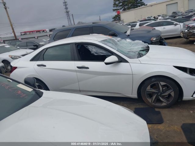 5NPLS4AG1PH086524 Hyundai ELANTRA SEL