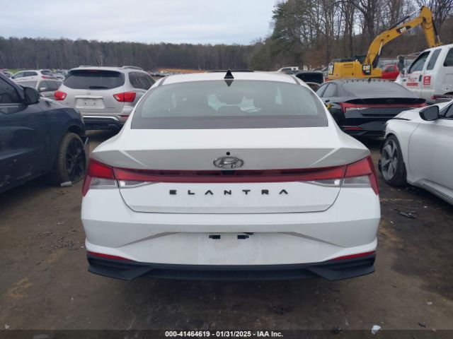 5NPLS4AG1PH086524 Hyundai ELANTRA SEL