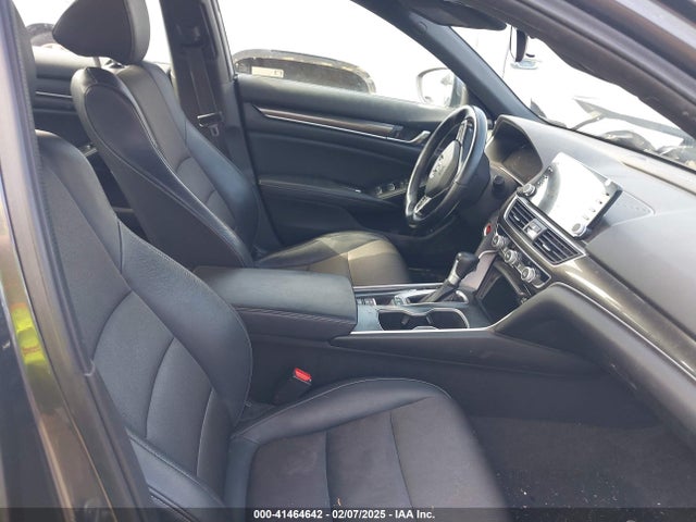 1HGCV1F36JA115656 Honda Accord Sport