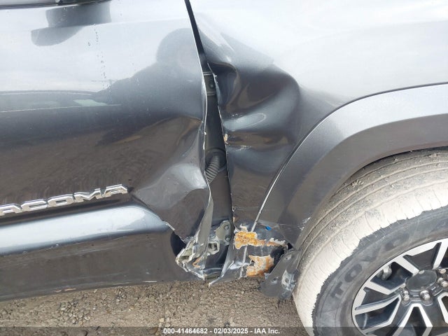 3TMCZ5ANXNM526036 Toyota Tacoma Trd Sport