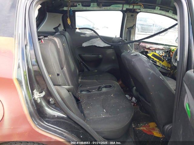 KL8CD6SA4GC574645 Chevrolet Spark 1lt Cvt