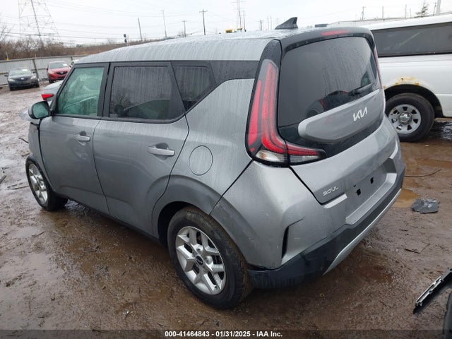 KNDJ23AU8R7905009 KIA SOUL LX