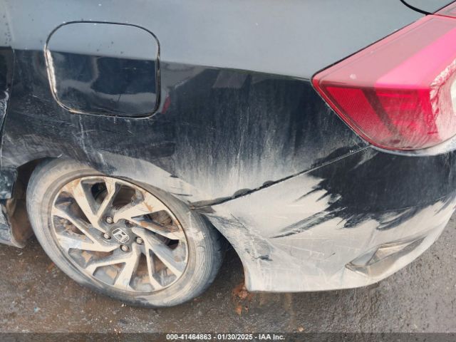 2HGFC2F77JH605892 Honda CIVIC EX