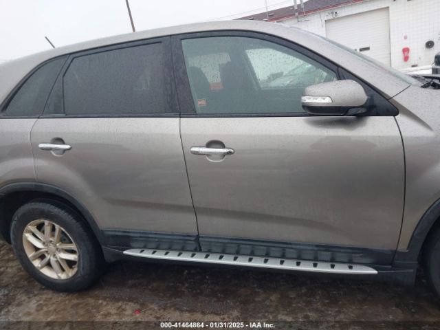 5XYKT3A60FG579188 KIA SORENTO LX