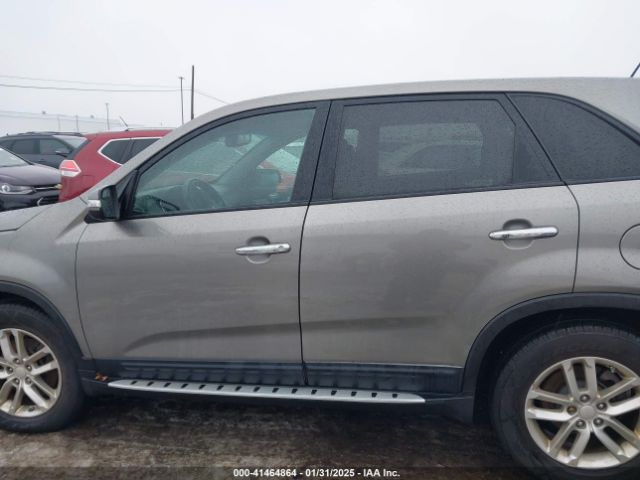 5XYKT3A60FG579188 KIA SORENTO LX