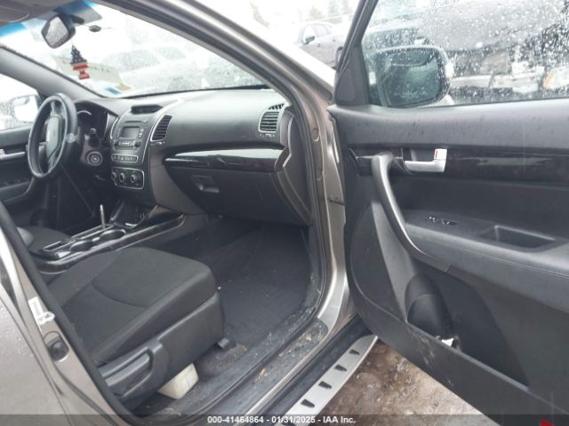 5XYKT3A60FG579188 KIA SORENTO LX