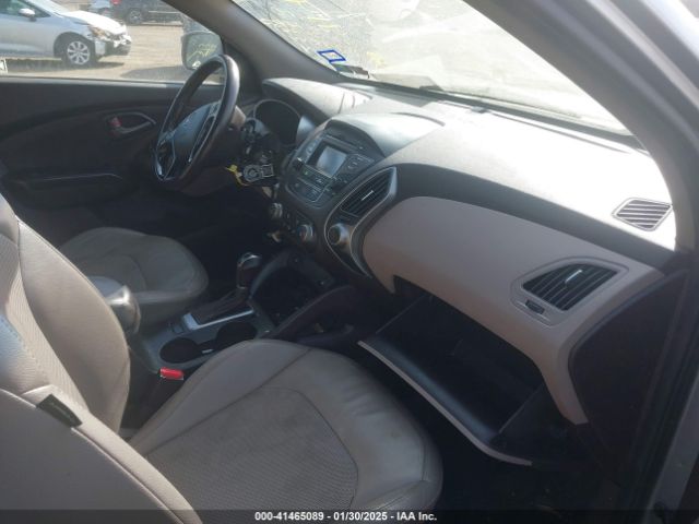 KM8JU3AG6EU873544 Hyundai TUCSON SE