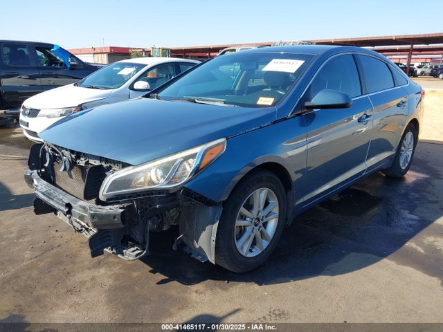 Hyundai SONATA SE 2015 5NPE24AF1FH205400 Image 2