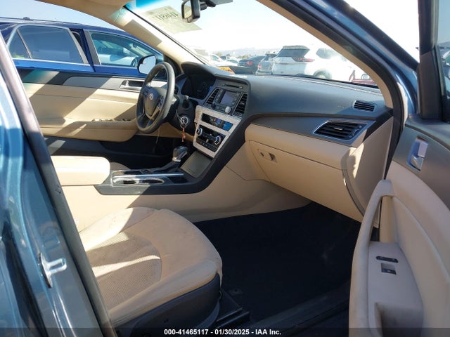 Hyundai SONATA SE 2015 5NPE24AF1FH205400 Image 5