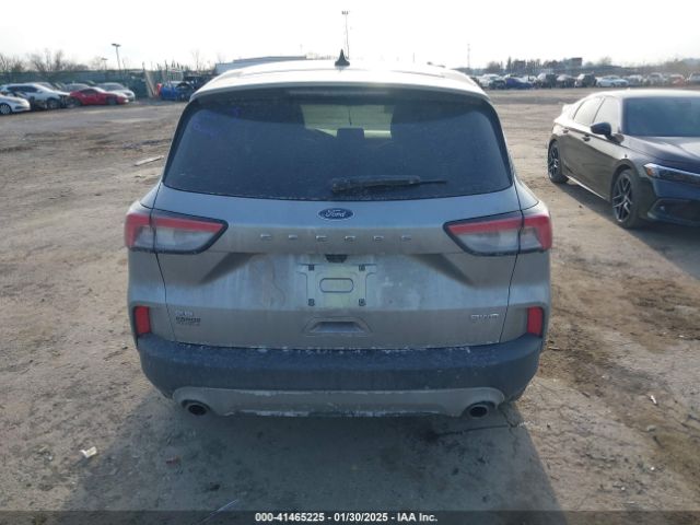 1FMCU9G61NUA46805 Ford ESCAPE SE