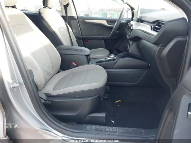 1FMCU9G61NUA46805 Ford ESCAPE SE