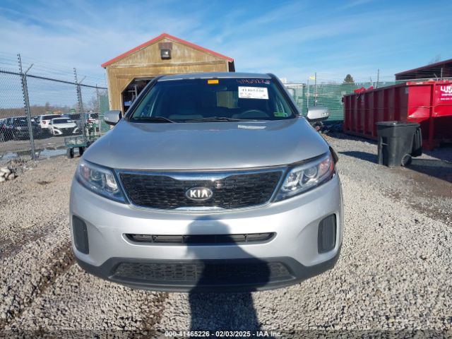 5XYKT3A69EG520798 KIA SORENTO LX