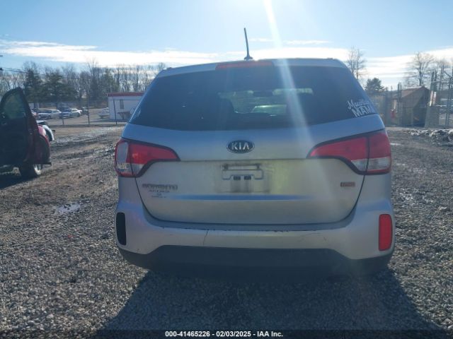 5XYKT3A69EG520798 KIA SORENTO LX