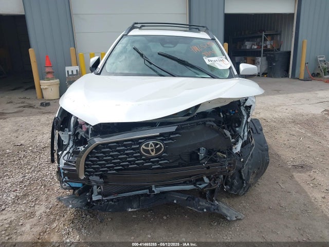 Toyota Corolla Cross Xle 2024 7MUDAAAG9RV103904 Image 12