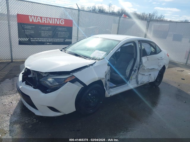Toyota COROLLA LE 2014 5YFBURHE4EP036370 Image 2