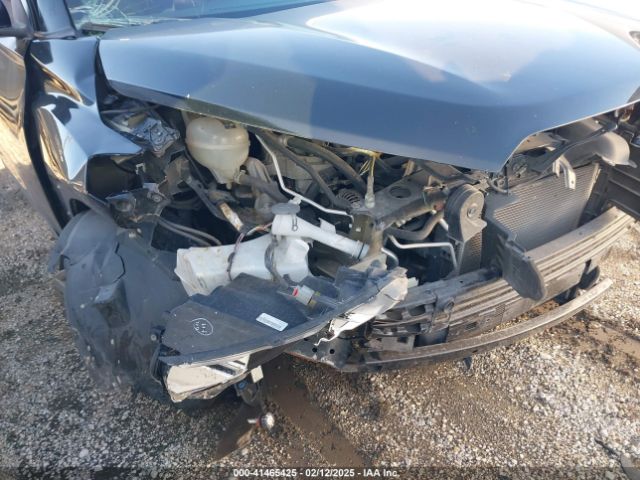 3N1CP5CUXJL525840 Nissan KICKS S