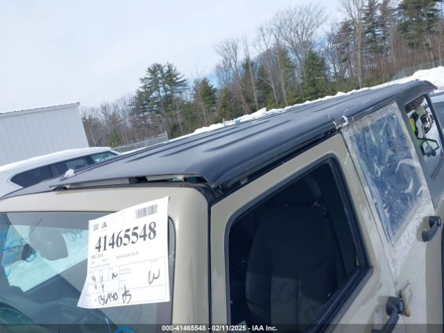 1C4BJWDGXHL569061 Jeep Wrangler Unlimited Willy Wheeler 4x4