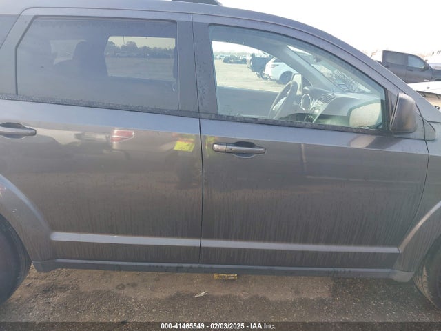 3C4PDCAB4JT527631 Dodge JOURNEY SE