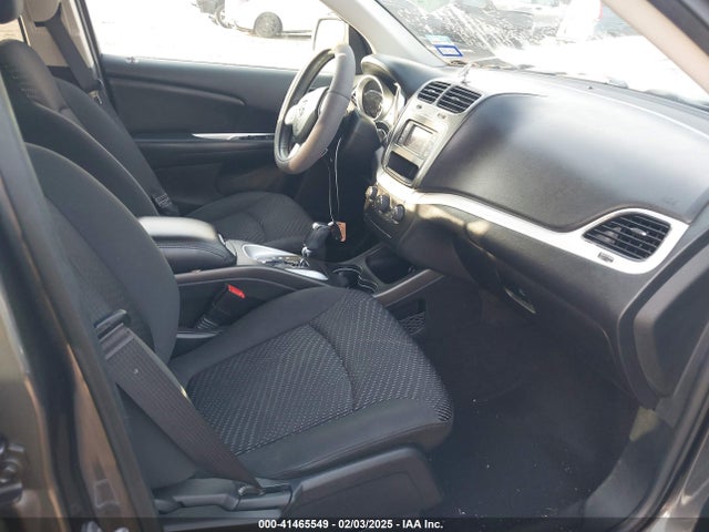 3C4PDCAB4JT527631 Dodge JOURNEY SE