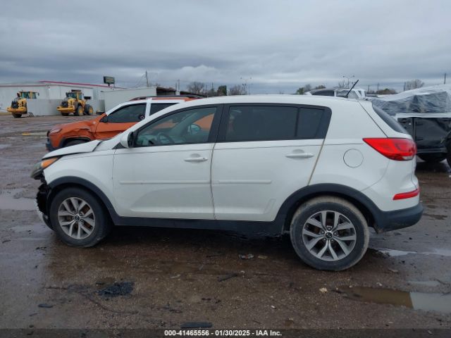 KNDPB3AC9G7854960 KIA Sportage Lx