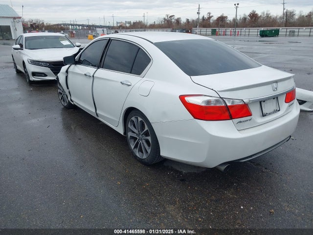 1HGCR2F54FA212017 Honda Accord Sport