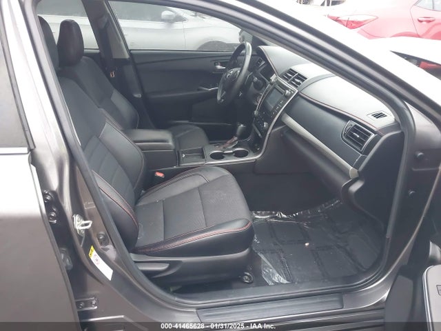 4T1BF1FK8HU754866 Toyota CAMRY SE