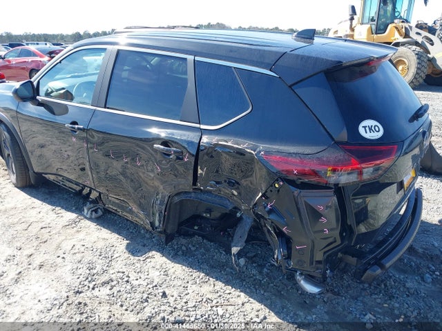5N1BT3BA9SC672434 Nissan Rogue Sv Fwd