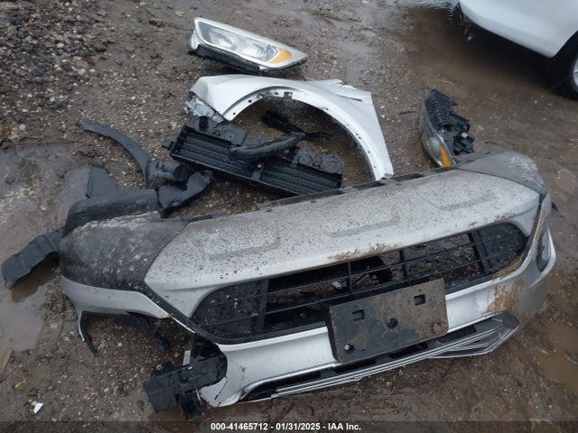 1FMCU0GD1HUE39735 Ford ESCAPE SE