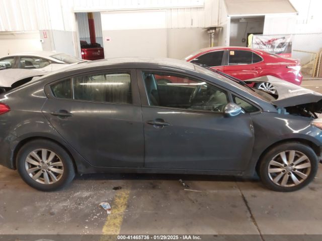 KNAFX4A66E5093789 KIA FORTE LX