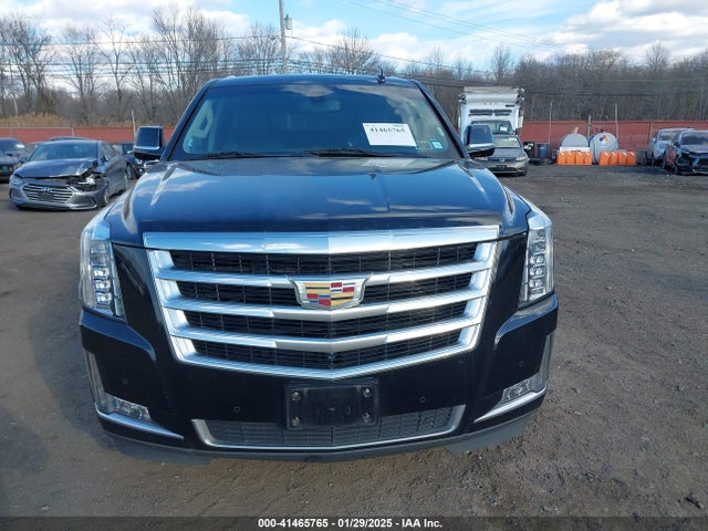 1GYS4GKJ2LR270689 Cadillac Escalade Esv 4wd