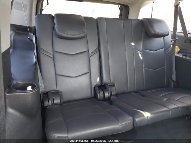 1GYS4GKJ2LR270689 Cadillac Escalade Esv 4wd