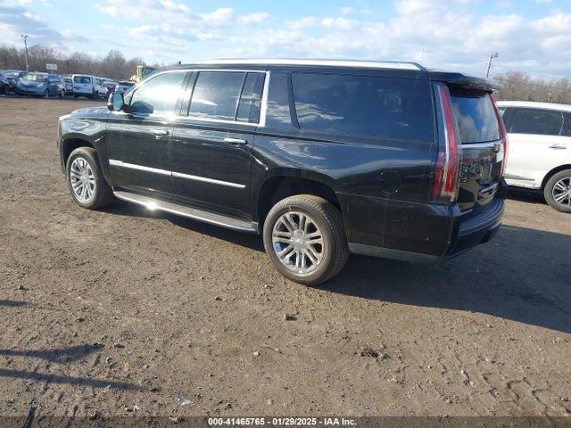 2020 CADILLAC ESCALADE ESV 1GYS4GKJ2LR270689 Photo 2