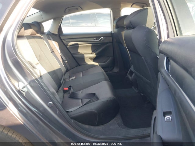 Honda ACCORD LX 2018 1HGCV1F13JA243562 Image 8