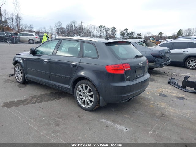 2013 AUDI A3 WAUKJAFM3DA027955 Photo 2