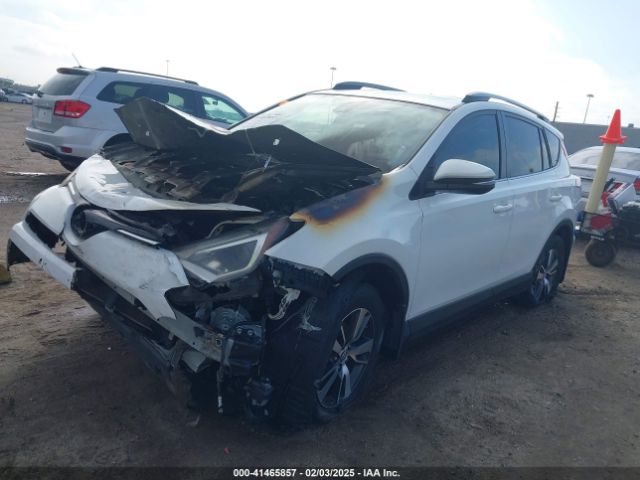 JTMWFREV6HJ713170 Toyota Rav4 Xle