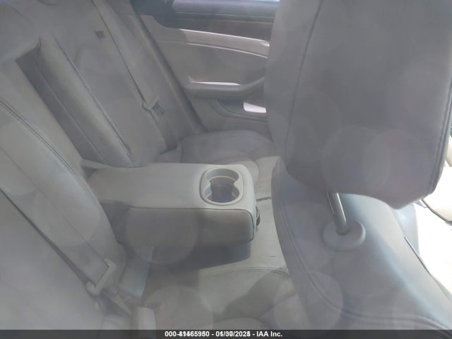 2008 CADILLAC CTS 1G6DV57V880170638 Photo 7