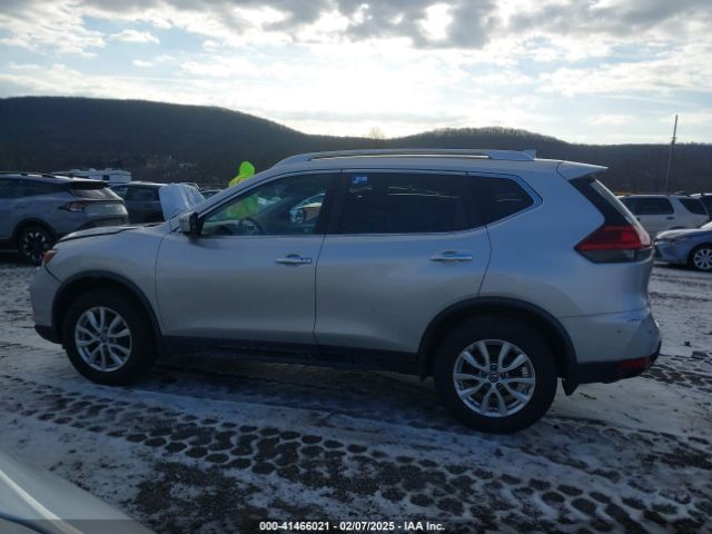 JN8AT2MVXHW003255 Nissan ROGUE SV
