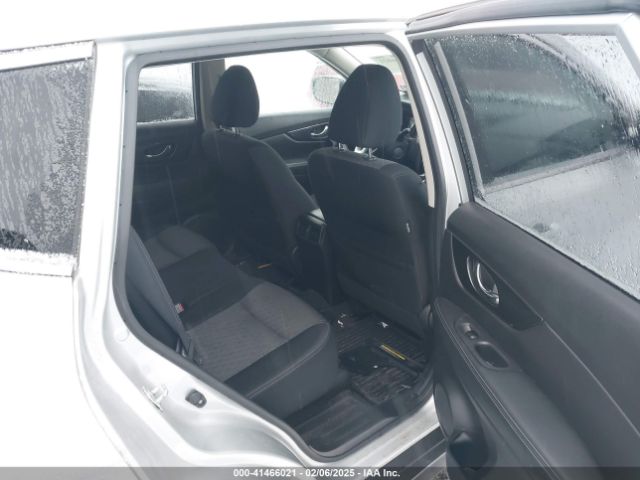 JN8AT2MVXHW003255 Nissan ROGUE SV