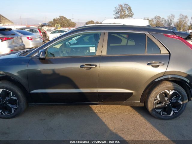 KNDCR3L13R5121453 KIA Niro Ev Wind
