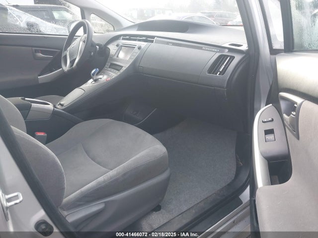 Toyota PRIUS PLUG-IN 2014 JTDKN3DP9E3050355 Image 5
