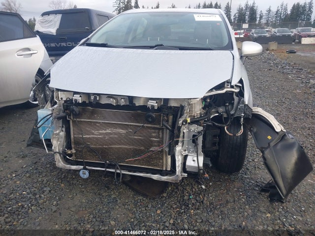Toyota PRIUS PLUG-IN 2014 JTDKN3DP9E3050355 Image 6