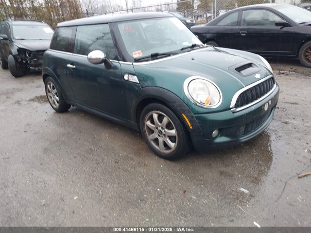 2010 MINI COOPER S WMWMF7C52ATX42462 Photo 0