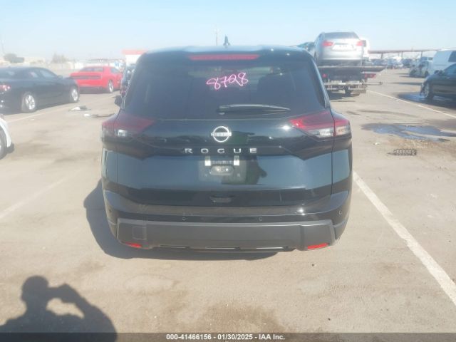 5N1BT3AA3RC710140 Nissan Rogue S Fwd
